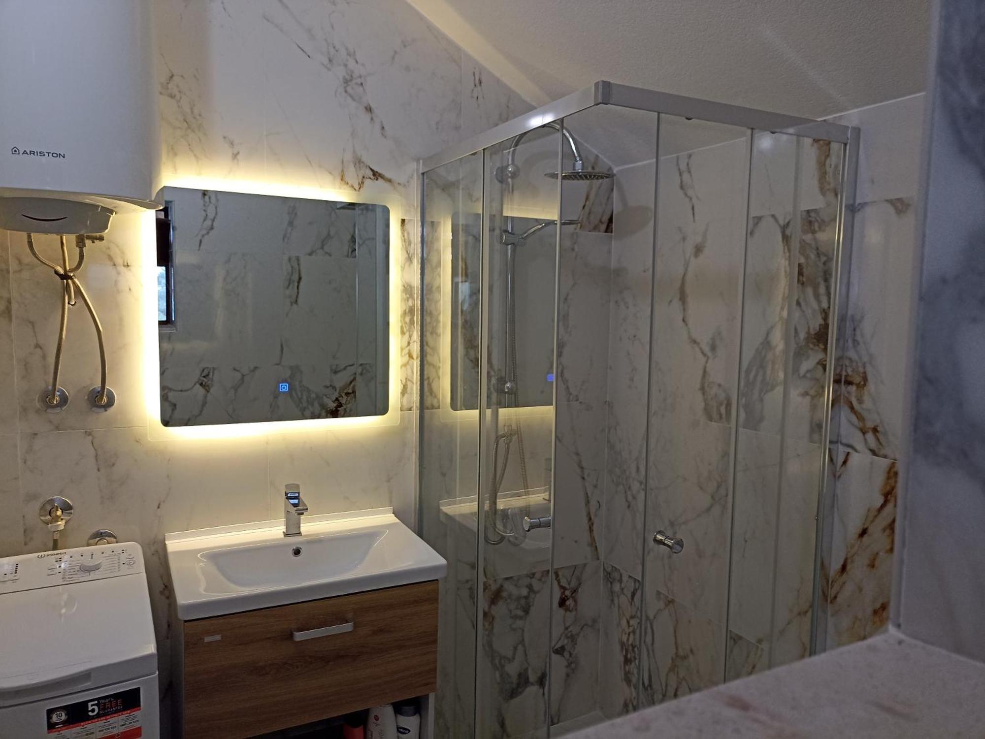 Sole Apartments โกตอร์ ภายนอก รูปภาพ