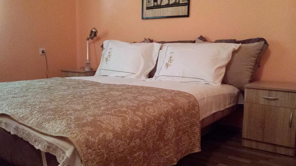 Sole Apartments โกตอร์ ภายนอก รูปภาพ