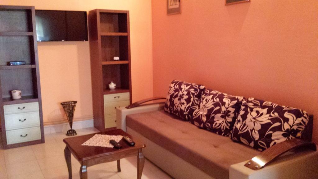 Sole Apartments โกตอร์ ภายนอก รูปภาพ